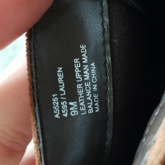 White Mountain Suede Leather Brown Boots Size 9 M EUC - Picture 6 of 8